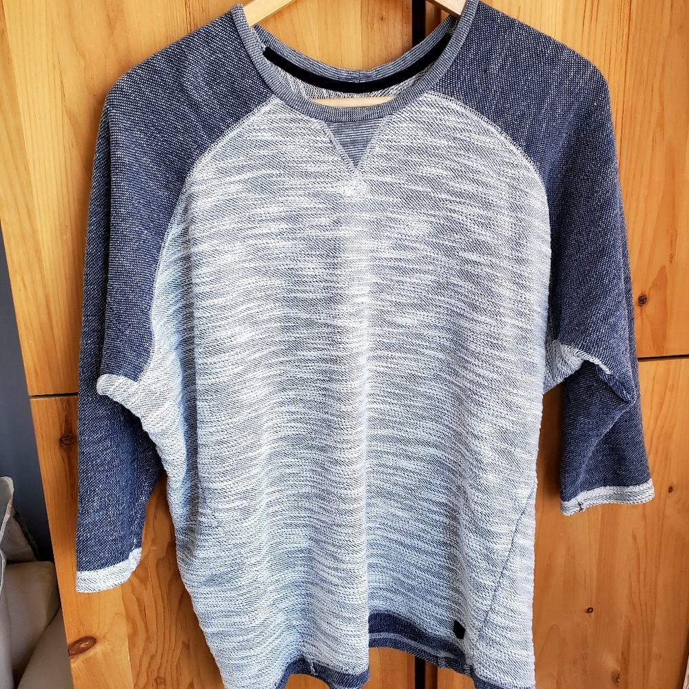 Burton Men's Blue & White Colour Blocked Cotton Blend Crew Neck Sweater size XS